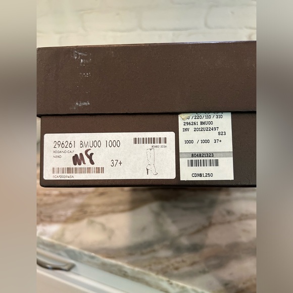 Gucci Rodano Calf Black Leather Boots with Heel - Picture 13 of 13